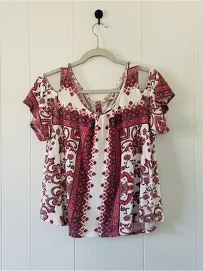 Lucky Brand White and Red Paisley Cold-Shoulder Blouse
